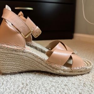 Gap Espadrille Wedges Size 7.5